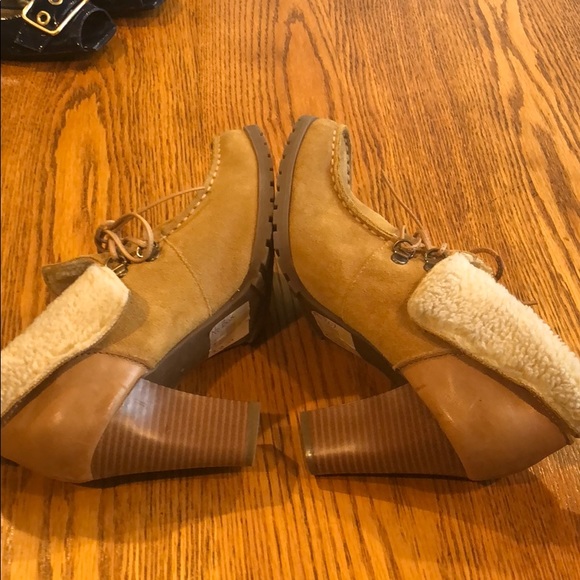 Heeled boot leather upper - Picture 4 of 10